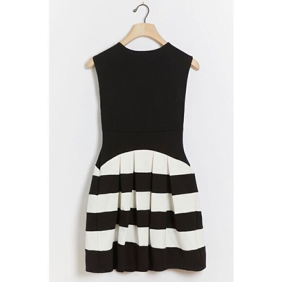 NEW Anthropologie Eva Franco Hollie Black & White Pleated Mini Dress Size 4 - Picture 2 of 2